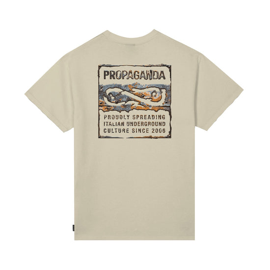Propaganda - Label Rust Tee